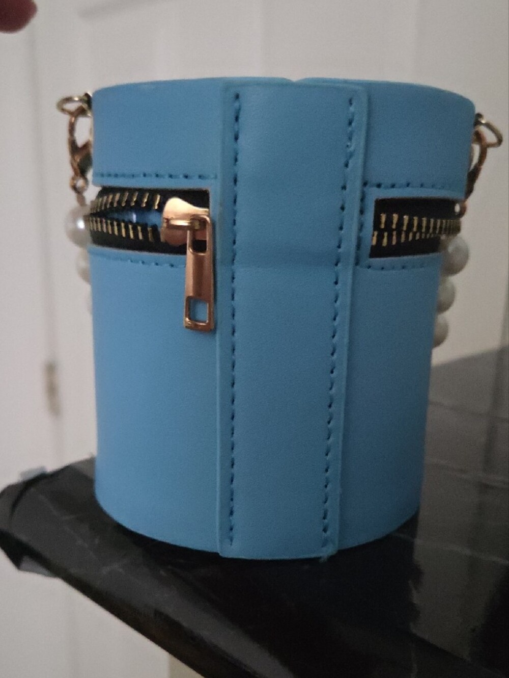 Blue Stitch Round Bag - Picture 5 of 6